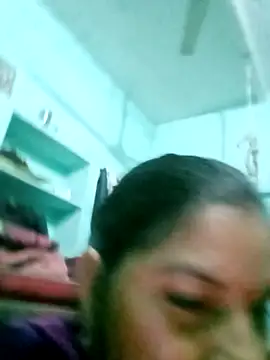 Rashmi2563 online show from February 17, 11:00 pm