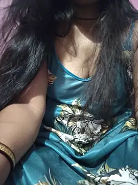 Snapshot of Nilam_cute chatting on June 6, 11:48 am Nilam cute online show from June 6, 11:48 am