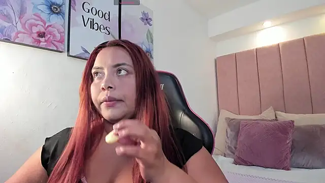 tatikanyx online show from April 8, 11:54 am