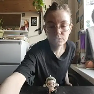 Shy Bamby online show from April 13, 12:32 pm