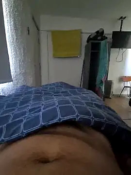 Snapshot of YovngNba chatting on February 27, 9:04 pm YovngNba online show from February 27, 9:04 pm