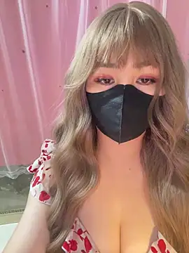 -Violet-t online show from February 24, 12:58 pm