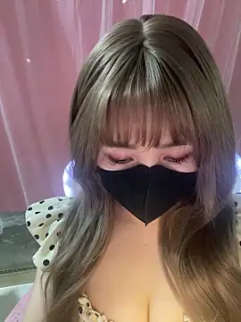 -Violet-t online show from April 10, 1:33 am