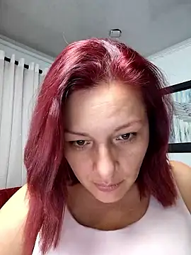 Snapshot of VictoriaPaker chatting on January 13, 11:37 am VictoriaPaker online show from January 13, 11:37 am