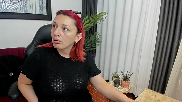 Snapshot of VictoriaPaker chatting on May 29, 1:53 pm VictoriaPaker online show from May 29, 1:53 pm