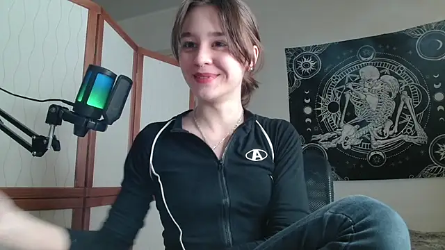 Mysterious Toy online show from February 11, 5:07 pm