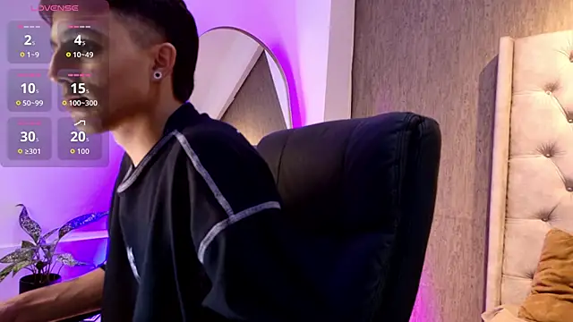 LeoHard   online show from April 10, 4:06 am