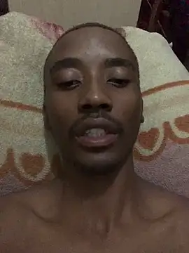 Snapshot of blackmannfly chatting on March 26, 10:04 pm blackmannfly online show from March 26, 10:04 pm