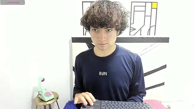 SHAW FROSTE online show from January 15, 10:46 pm