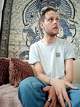 Maggo88 online show from February 20, 1:33 pm