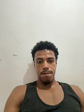 Snapshot of LorenzoBlack27 chatting on February 24, 2:09 am LorenzoBlack27 online show from February 24, 2:09 am