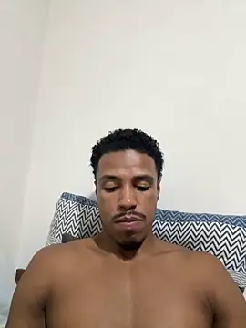 LorenzoBlack27 online show from May 15, 11:01 pm