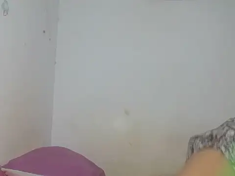 Zyeiii online show from June 19, 6:56 pm