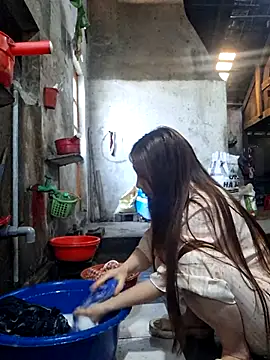 Snapshot of Adela-222 chatting on March 30, 1:39 am Adela-222 online show from March 30, 1:39 am