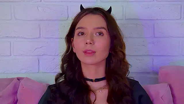 VanessaVienne online show from March 30, 4:08 pm