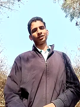 Snapshot of sahilcute1 chatting on February 8, 3:32 am sahilcute1 online show from February 8, 3:32 am