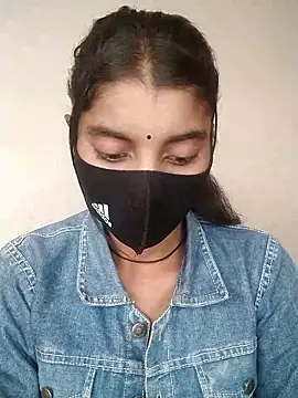 Snapshot of Erotic-Girl chatting on January 14, 7:25 am Erotic-Girl online show from January 14, 7:25 am