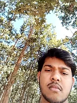 Snapshot of Satyam3handsome chatting on January 16, 6:28 am Satyam3handsome online show from January 16, 6:28 am