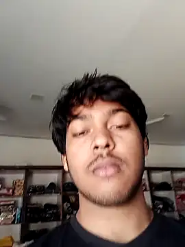 Snapshot of Satyam3handsome chatting on February 19, 6:42 am Satyam3handsome online show from February 19, 6:42 am