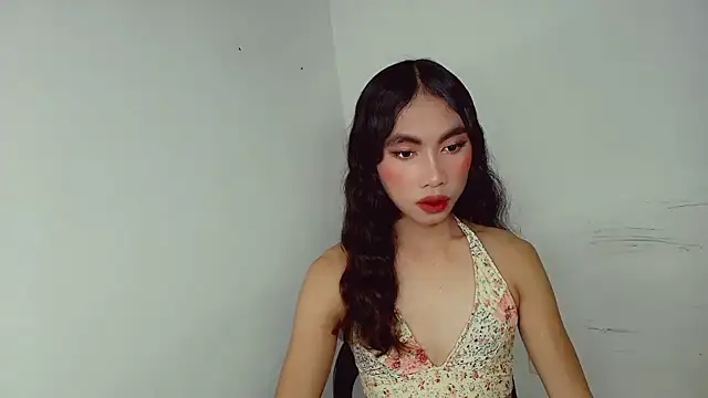 Massivecockfiona online show from January 9, 6:27 am