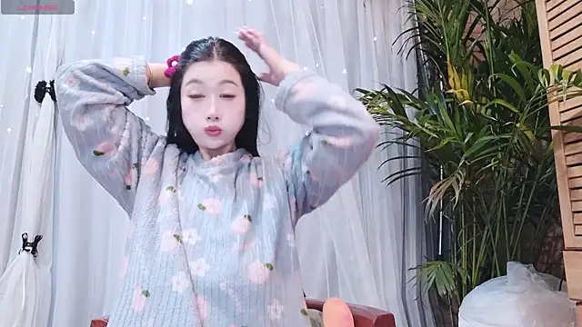 Snapshot of neinei_bao chatting on February 13, 2:07 am neinei bao online show from February 13, 2:07 am