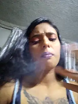 Snapshot of LusfullLexyyTeeen chatting on April 1, 7:22 pm LusfullLexyyTeeen online show from April 1, 7:22 pm
