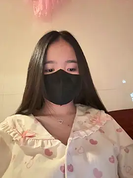 Gwen879 online show from February 8, 7:56 am