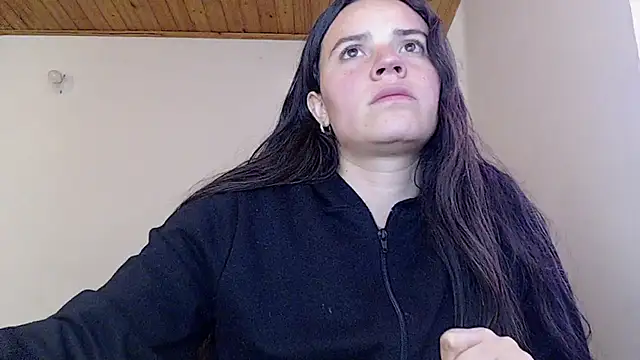 Snapshot of Shanel_Lozano chatting on July 15, 9:09 pm Shanel Lozano online show from July 15, 9:09 pm