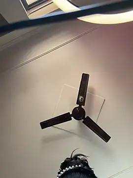 HotNeha08 online show from February 5, 6:07 am