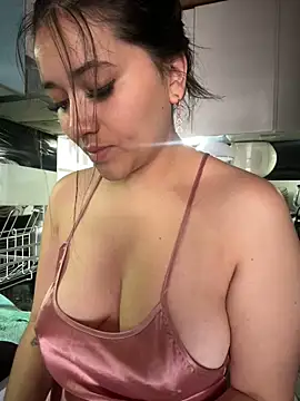 Veronica Wins  online show from April 16, 3:24 pm