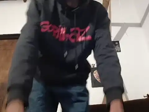 FallenEmigree online show from January 10, 5:09 am