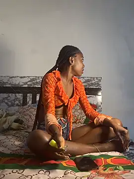 Snapshot of Zarayanga chatting on May 25, 3:18 pm Zarayanga online show from May 25, 3:18 pm