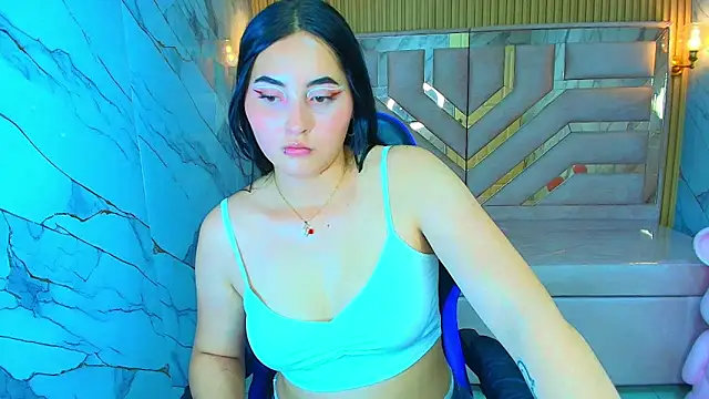 Linda r  online show from January 9, 7:48 pm