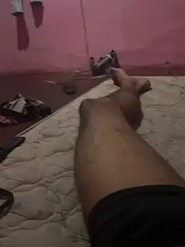 Snapshot of magrodotado33 chatting on January 12, 1:00 am magrodotado33 online show from January 12, 1:00 am