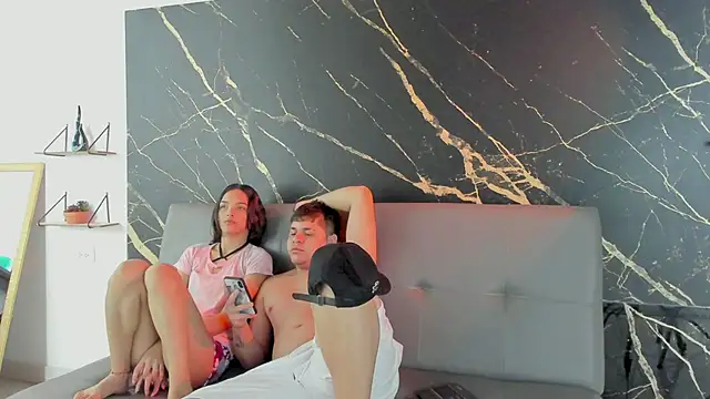 uncontrolled fire online show from February 21, 7:15 pm