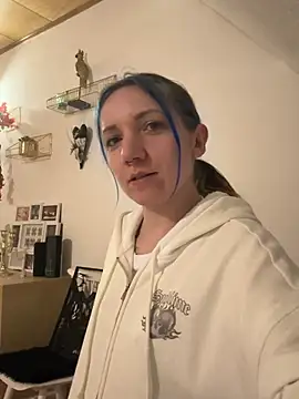 Snapshot of Marina_und_Jayden chatting on March 1, 9:50 pm Marina und Jayden online show from March 1, 9:50 pm