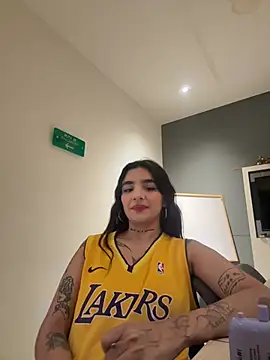 Abriil cutee online show from March 27, 4:29 pm