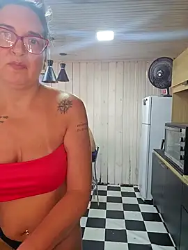 bellafortune69 online show from February 15, 2:14 pm