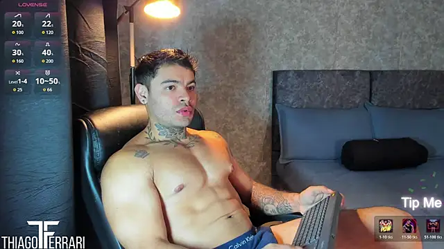 Snapshot of thiago_ferrari_ chatting on July 3, 1:56 am thiago ferrari online show from July 3, 1:56 am