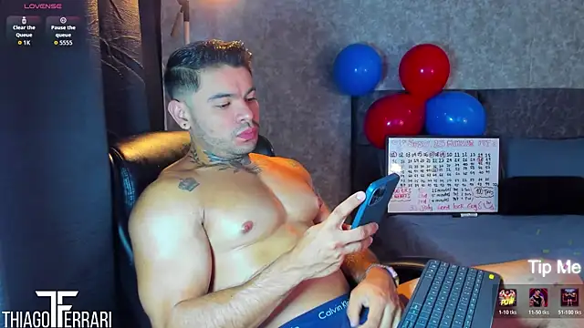 Snapshot of thiago_ferrari_ chatting on July 5, 4:25 pm thiago ferrari online show from July 5, 4:25 pm