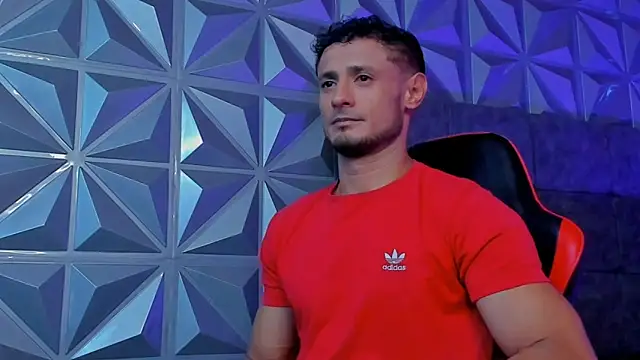 Snapshot of Adonys_Lewis_ chatting on July 9, 8:07 am Adonys Lewis online show from July 9, 8:07 am