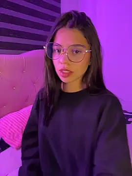 willowharper  online show from January 14, 2:06 am