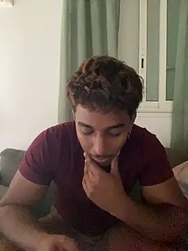 Axel black10 online show from April 10, 9:36 am