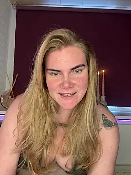 SexyBlondJoanna online show from February 22, 1:31 pm