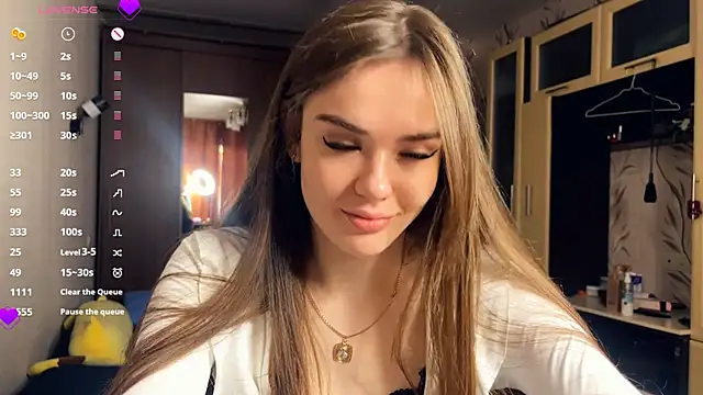 LubaSeirers online show from March 25, 3:18 pm