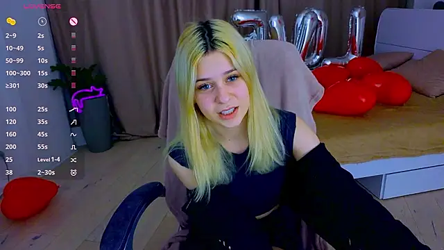 ApheliaStar online show from February 7, 4:33 pm