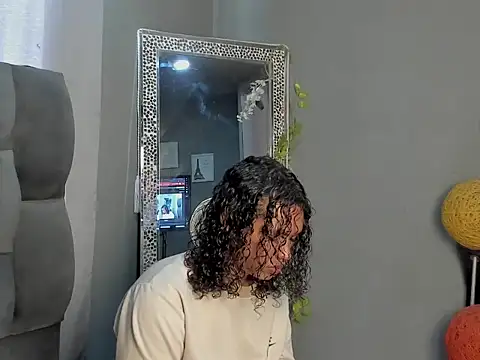 dylaans19 online show from February 16, 2:13 pm