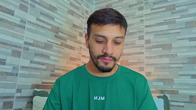 joelcallvil1 online show from May 16, 9:13 pm