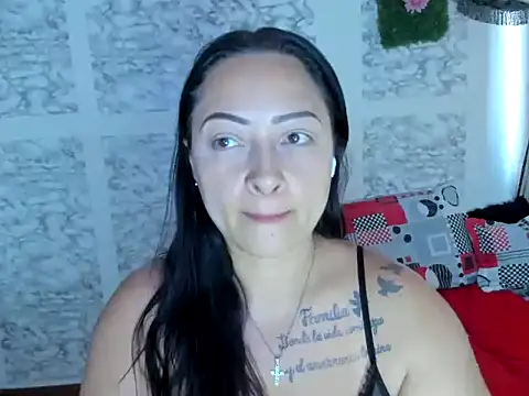 XXXStephanie XXX online show from April 12, 9:53 pm