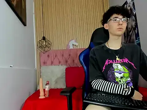 Syriussz online show from February 14, 7:32 pm